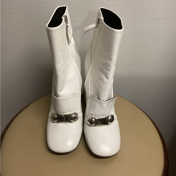 Burberry Women’s Boots - Picture 9 of 11